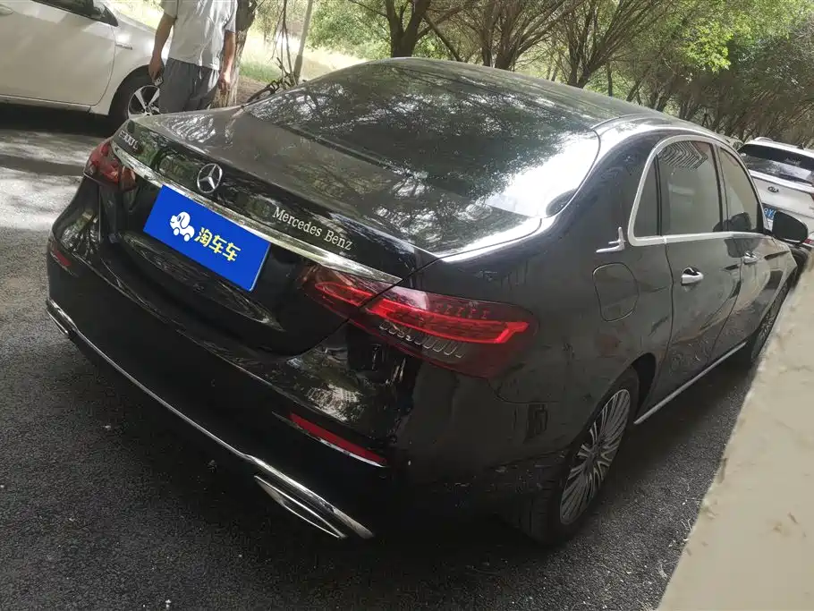 Mercedes-Benz E-Class 2023