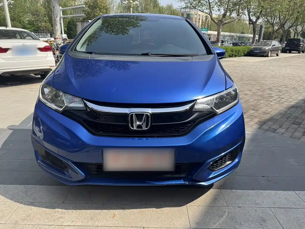Honda Fit 2018 — фото 3