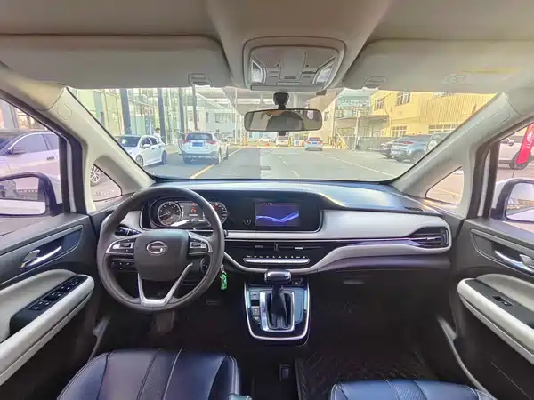 GAC Trumpchi M6 2020
