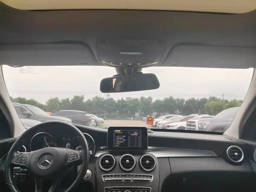 Mercedes-Benz C-Class 2018