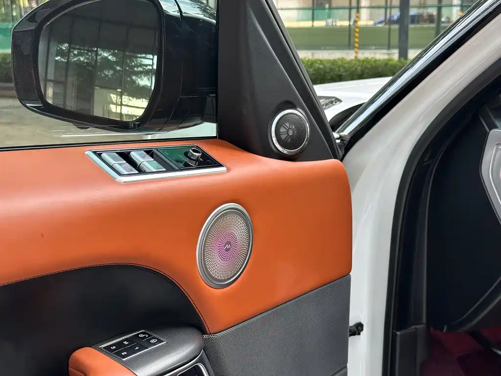 Land Rover Sport 2015 — фото 11