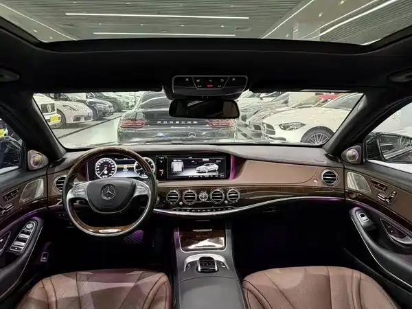 Mercedes-Benz Maybach S-Class 2015