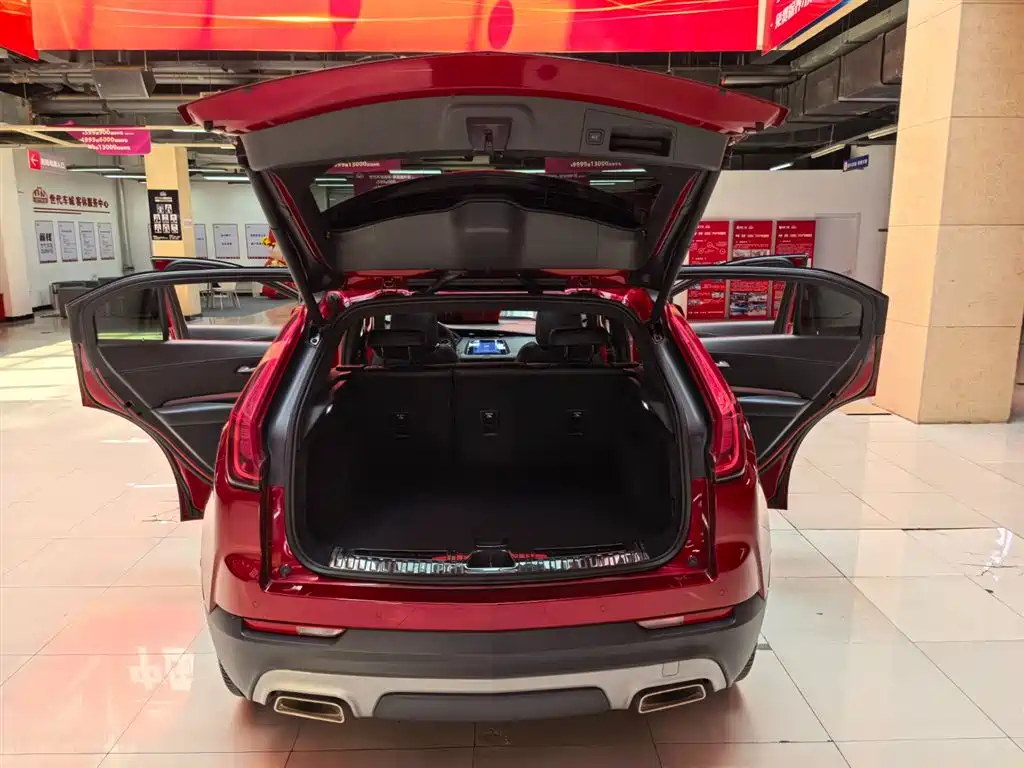 Cadillac XT4 2021 — фото 17