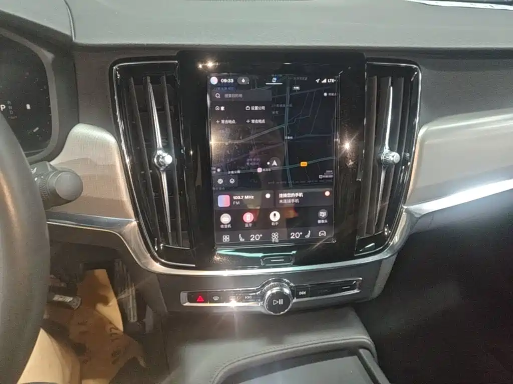 Volvo S90 2021 — фото 13