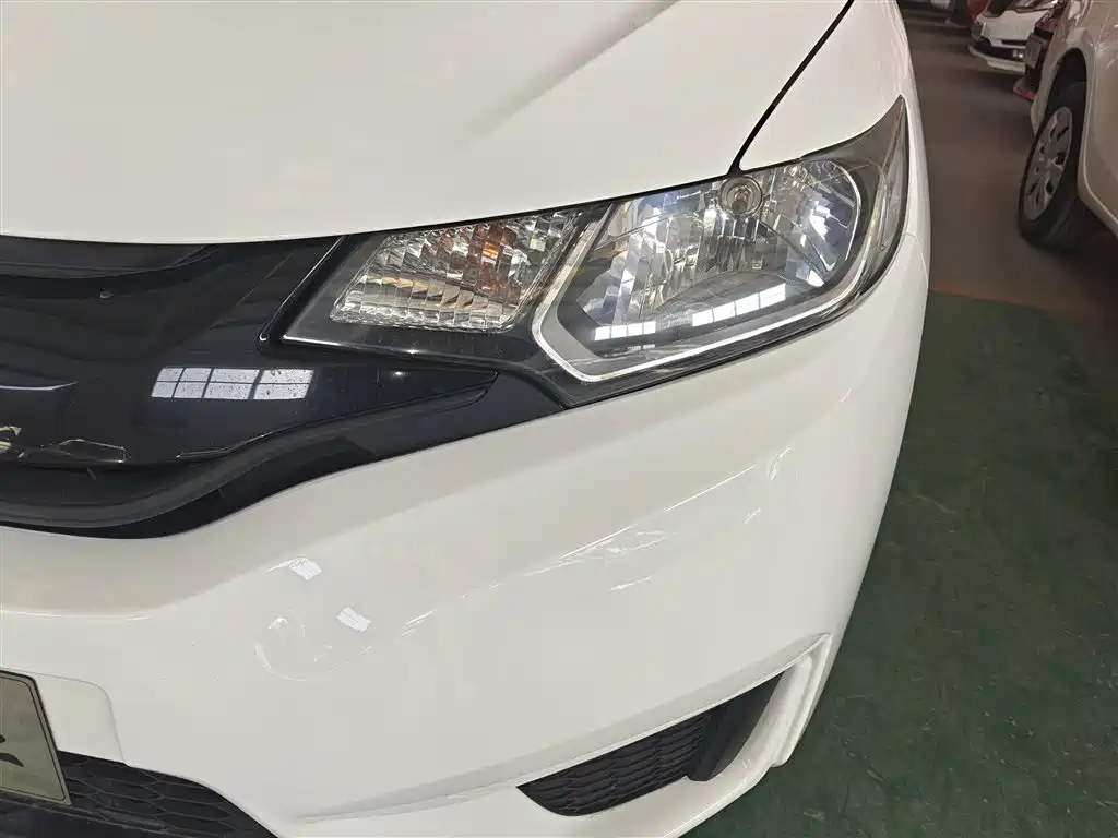 Honda Fit 2017 — фото 18