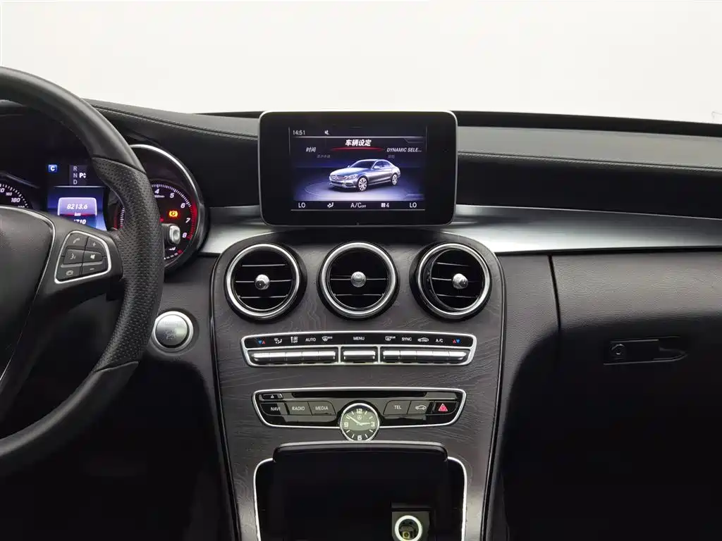 Mercedes-Benz C-Class 2017 — фото 12