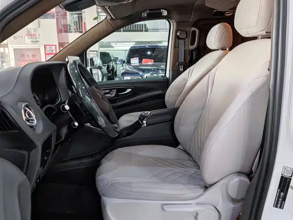 Mercedes-Benz Vito 2021