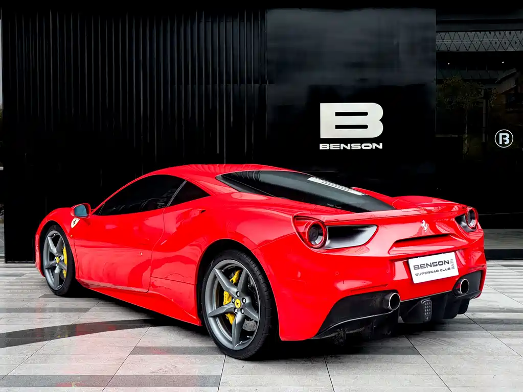 Ferrari 488 2015 — фото 6