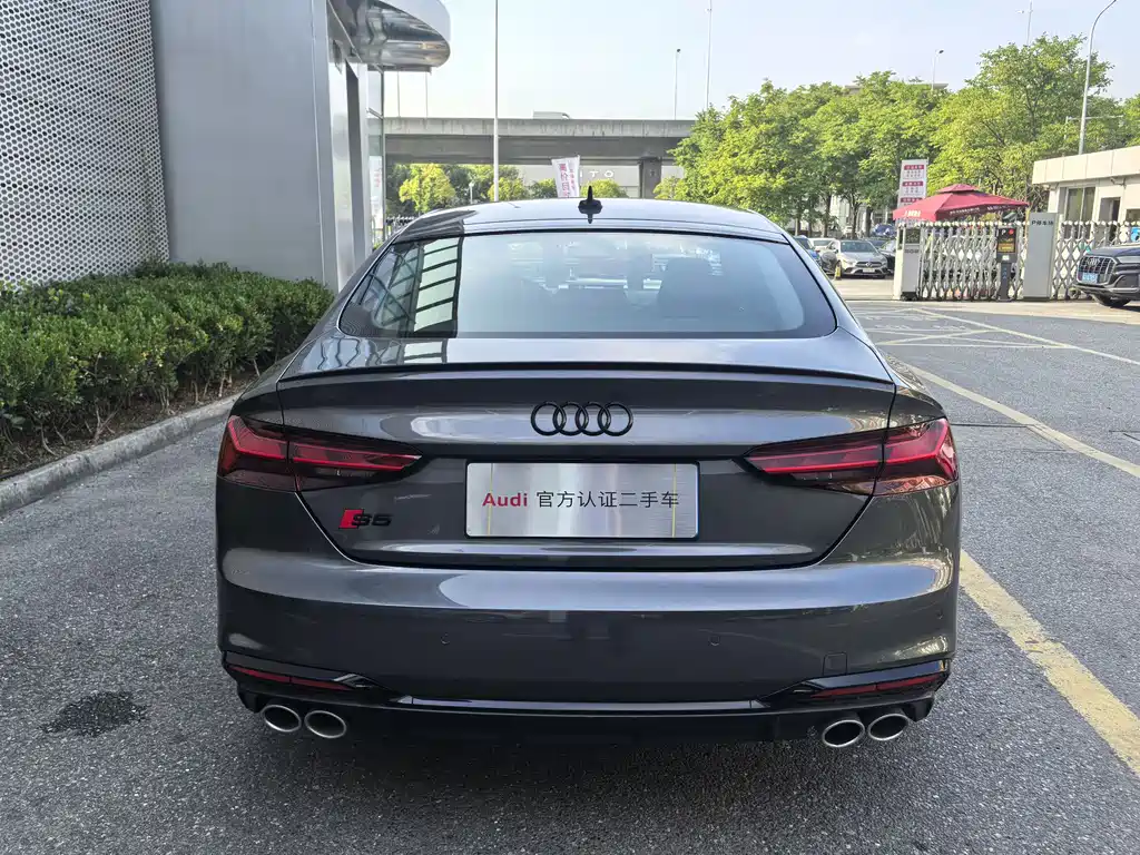 Audi S5 2025 — фото 5