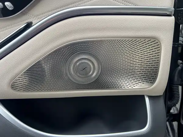Mercedes-Benz Maybach S-Class 2023