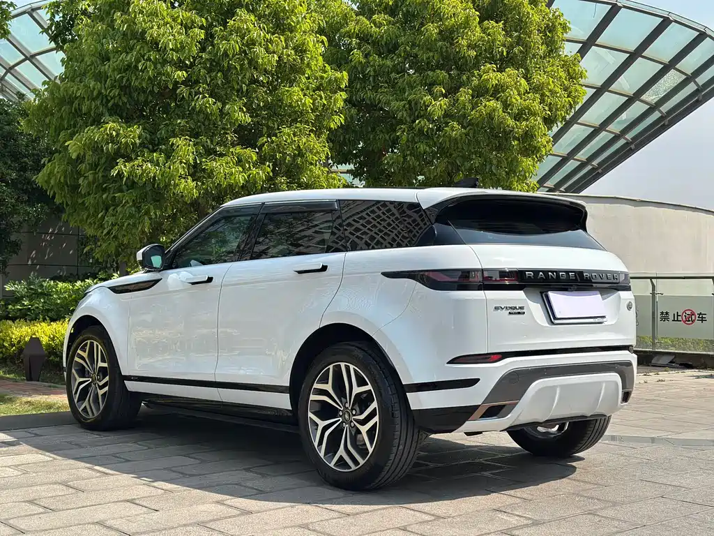 Land Rover Evoque 2020 — фото 14