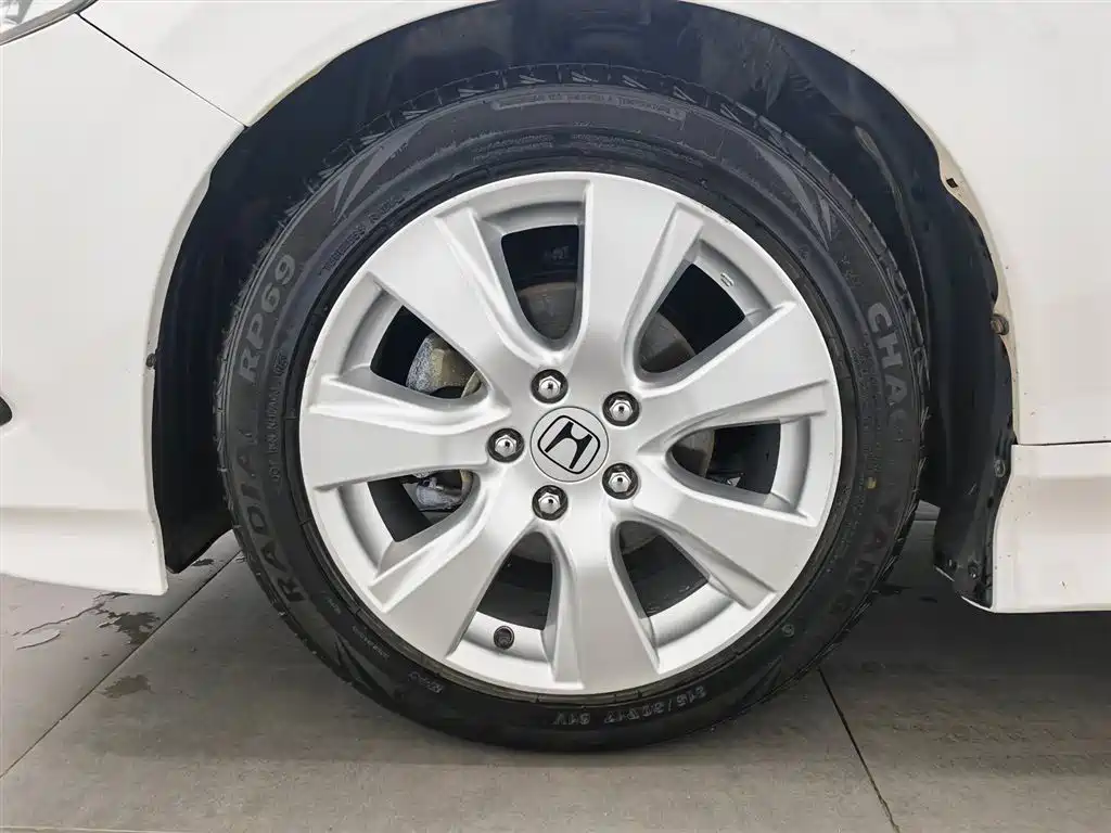 Honda Jade 2016 — фото 17