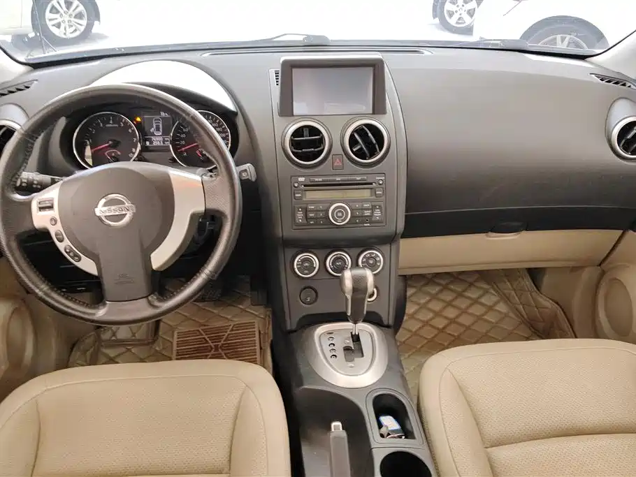 Nissan Qashqai 2011 — фото 12
