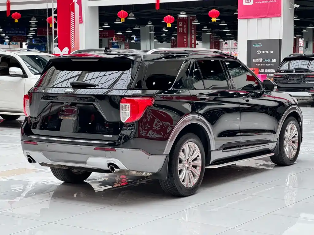 Ford Explorer 2020 — фото 27