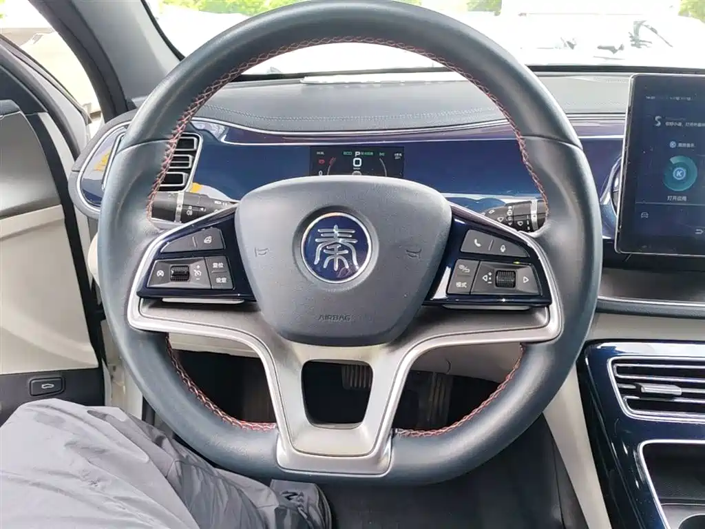 BYD Qin PLUS 2023 — фото 11