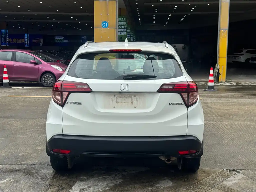 Honda Vezel 2017 — фото 8