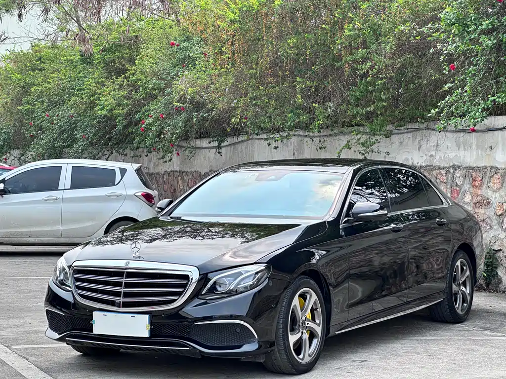 Mercedes-Benz E-Class 2018 — фото 1