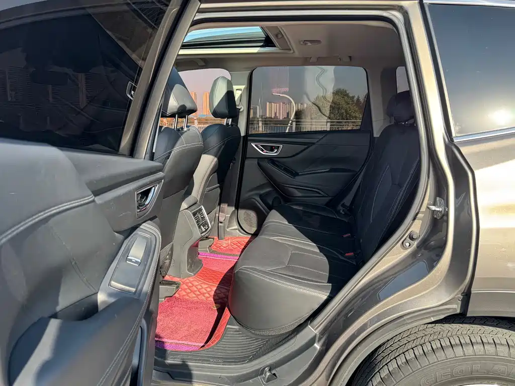 Subaru Forester 2019 — фото 28
