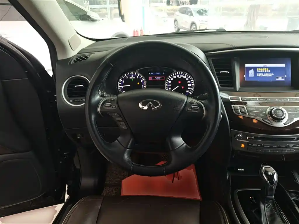 Infiniti QX60 2017 — фото 11