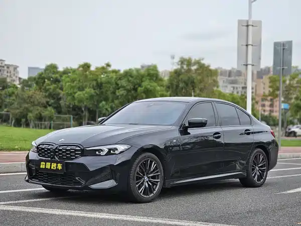 BMW 3 Series 2023