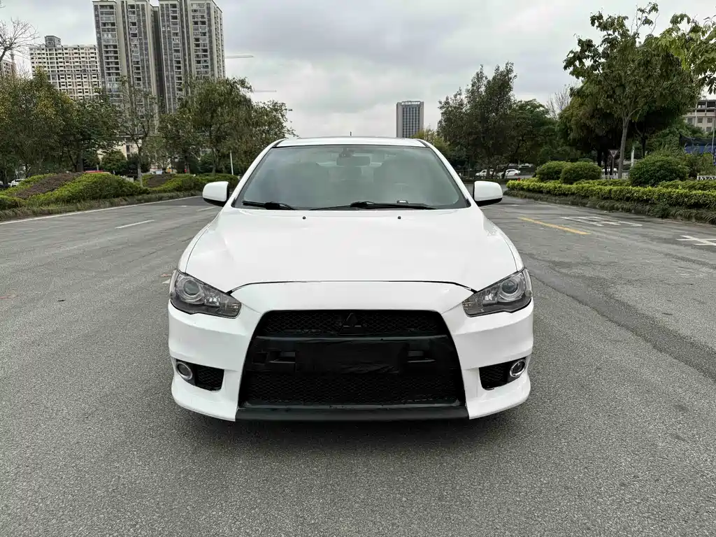 Mitsubishi Lancer EX 2013 — фото 2