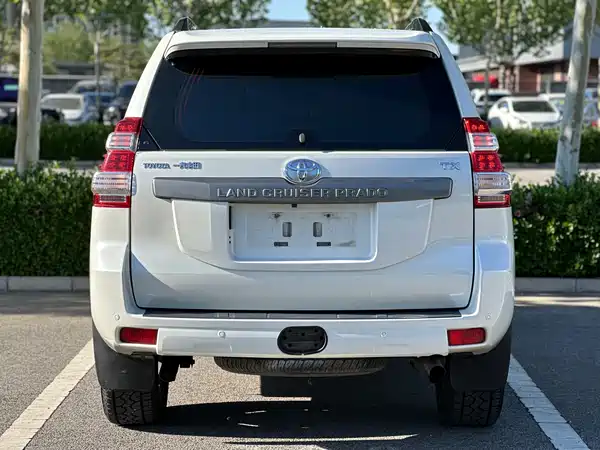 Toyota Prado 2016