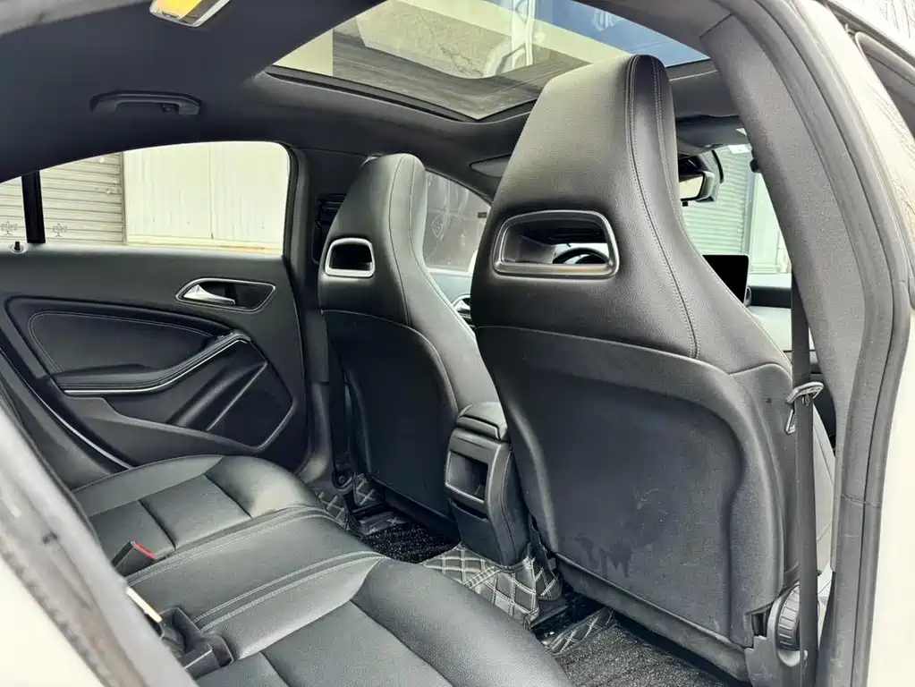Mercedes-Benz CLA 2018 — фото 17