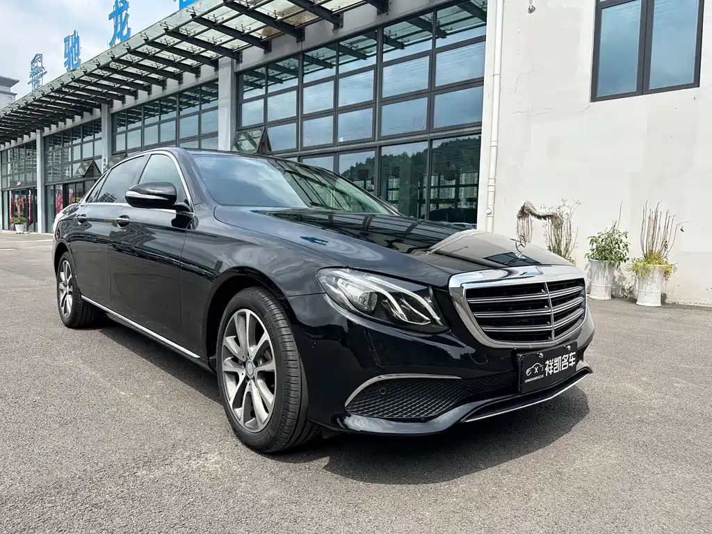 Mercedes-Benz E-Class 2017 — фото 3