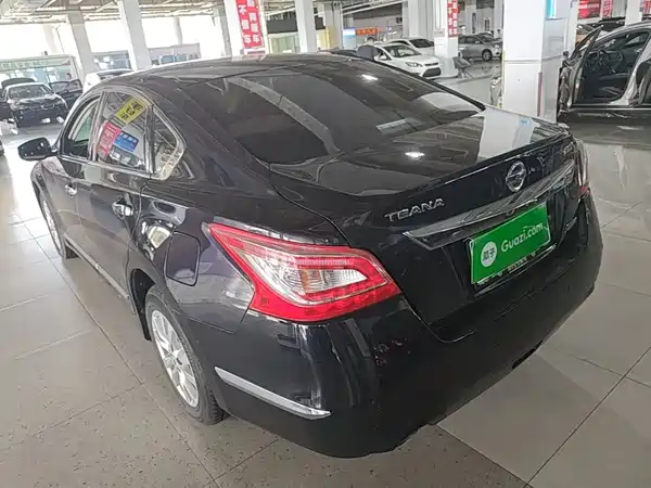 Nissan Teana 2015
