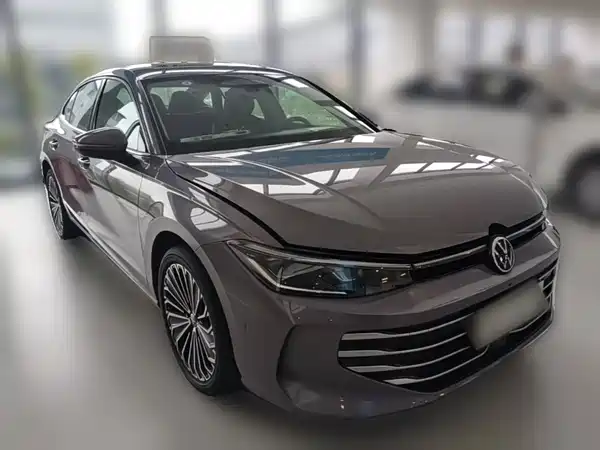 Volkswagen Passat 2024