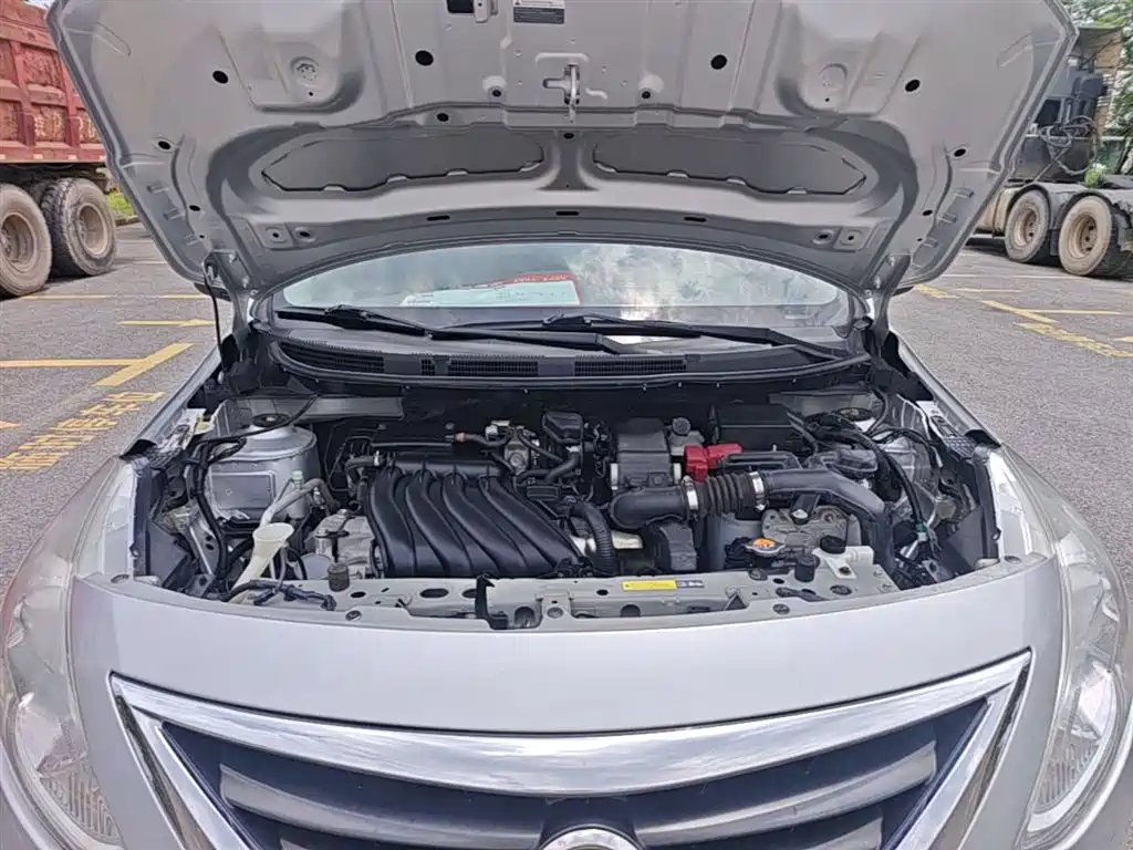 Nissan Sunny 2015 — фото 20