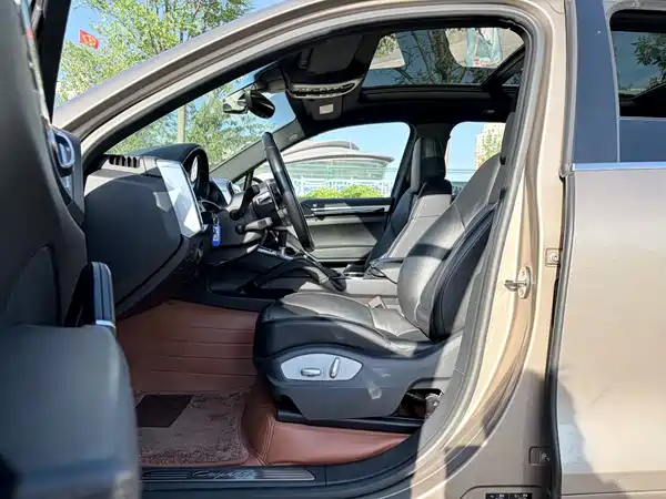 Porsche Cayenne 2017