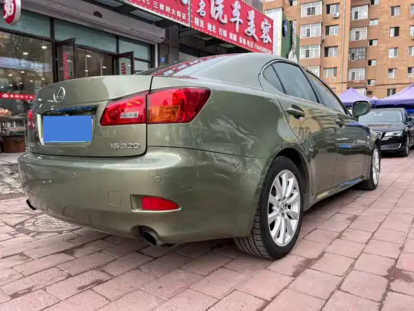 Lexus IS 2008