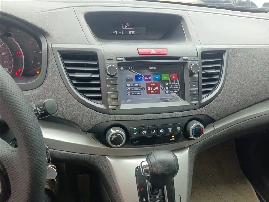 Honda CR-V 2015 — фото 9