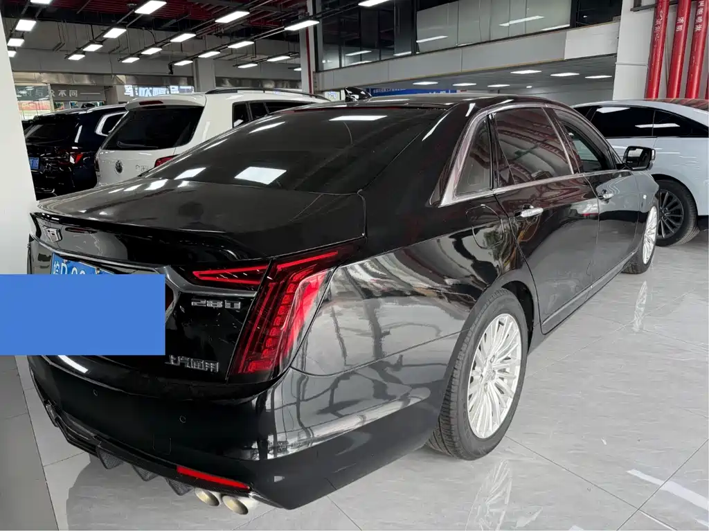 Cadillac CT6 2023 — фото 11