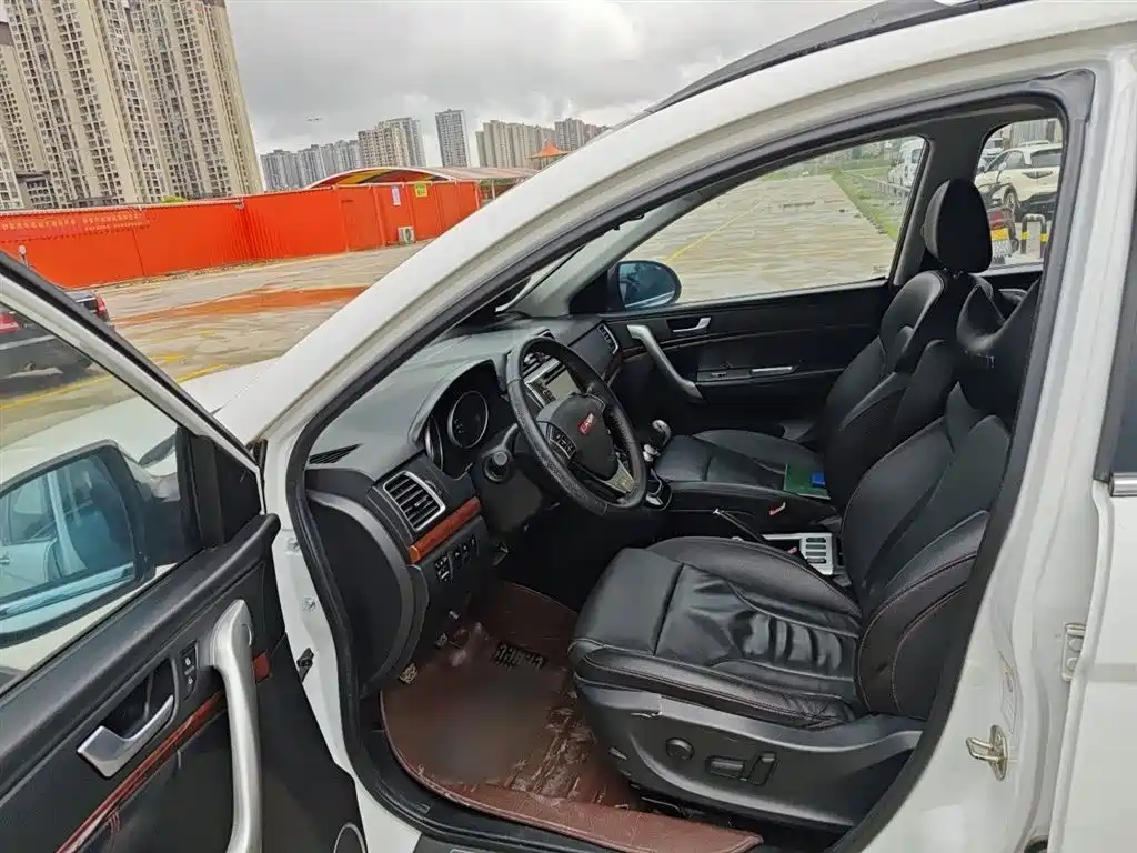 Haval H6 2015 — фото 14