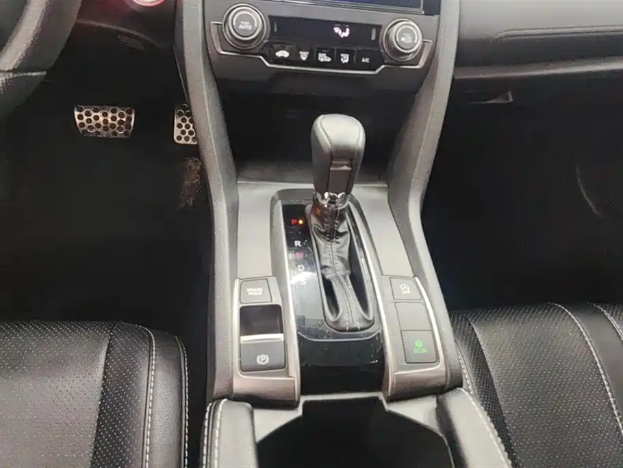 Honda Civic 2021 — фото 16