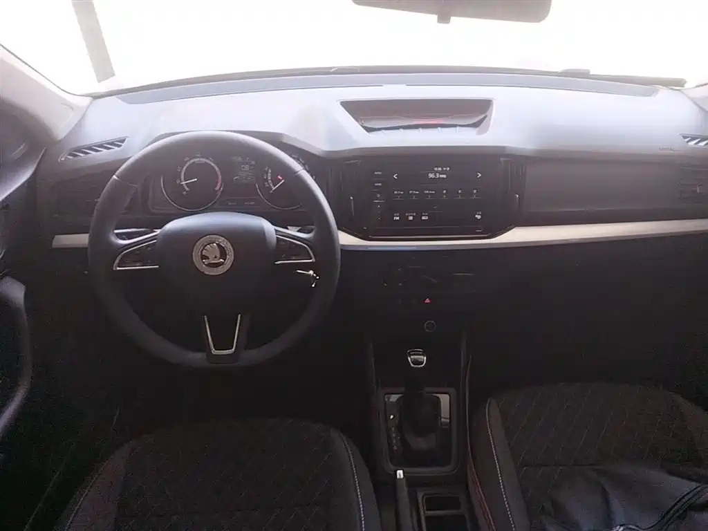 Skoda Kamiq 2021 — фото 10