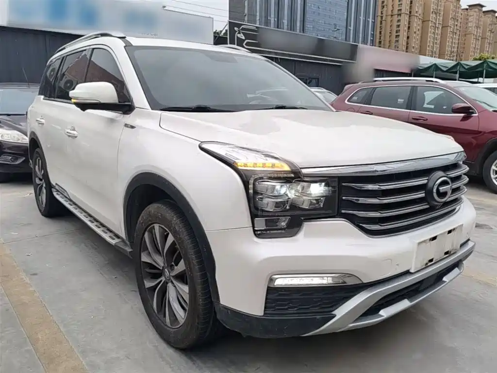 GAC Motor Trumpchi GS8 2017 — фото 4