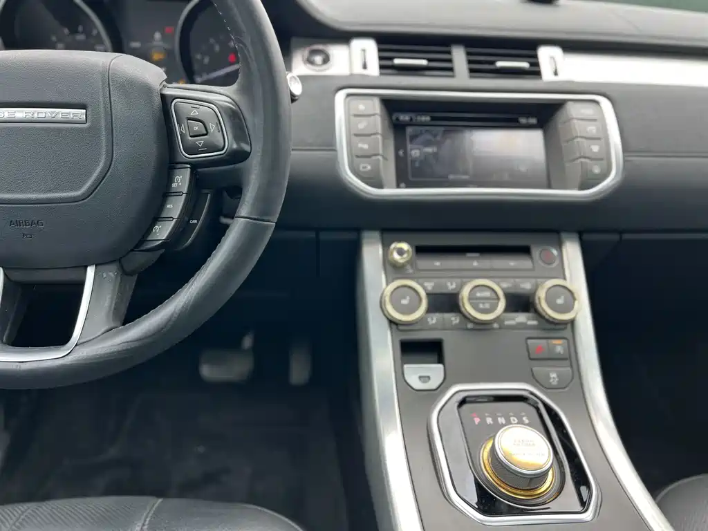 Land Rover Evoque 2017 — фото 10