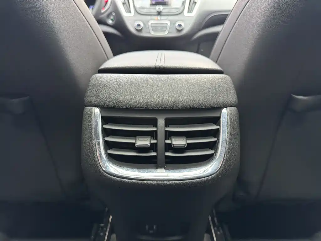 Chevrolet Malibu XL 2022 — фото 13