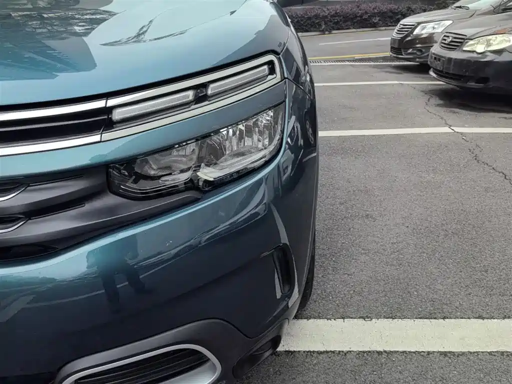 Citroen C5 AIRCROSS 2018 — фото 24