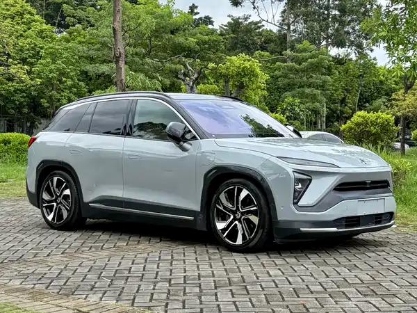 NIO ES6 2021
