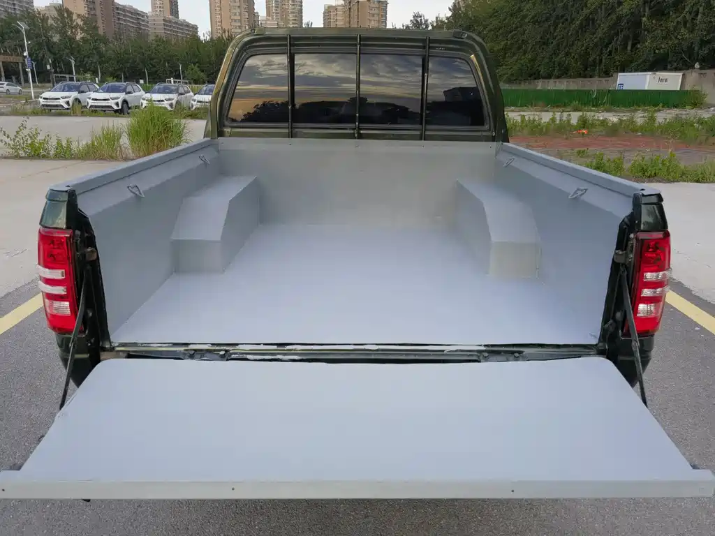 Isuzu Pickup 2016 — фото 14