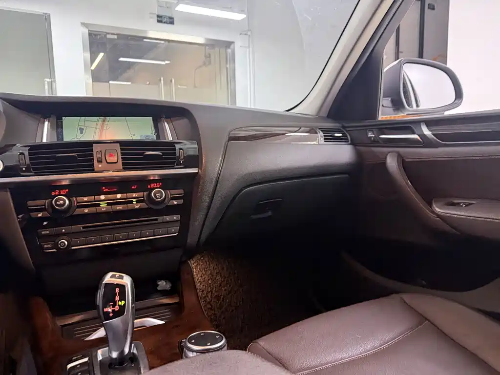BMW X3 2015 — фото 18