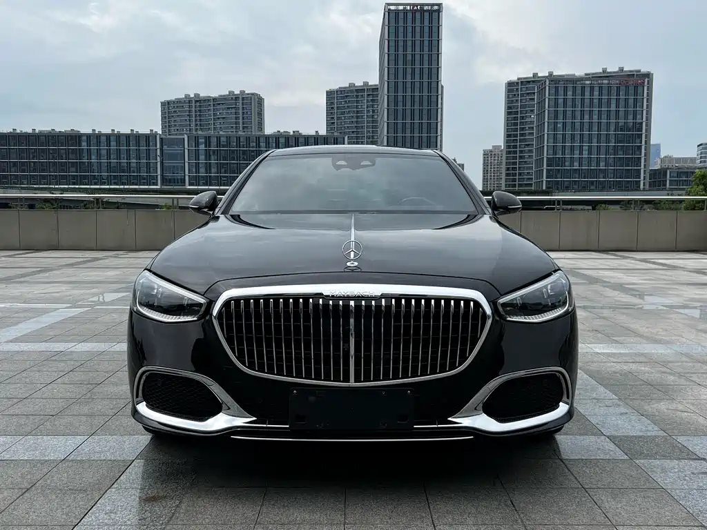 Mercedes-Benz S-Class 2025 — фото 1