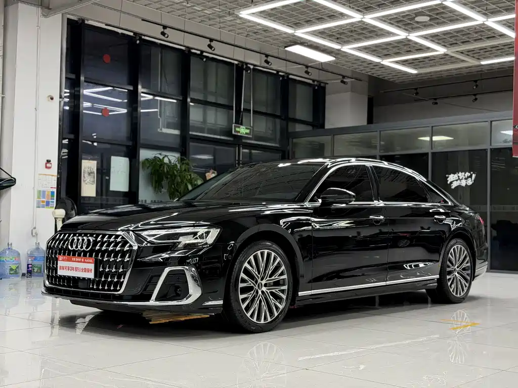 Audi A8 2022