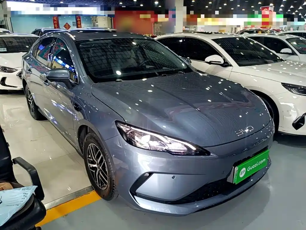 BYD Seal 05 DM-i 2025 — фото 4