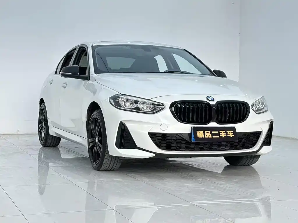 BMW 1 Series 2020 — фото 3