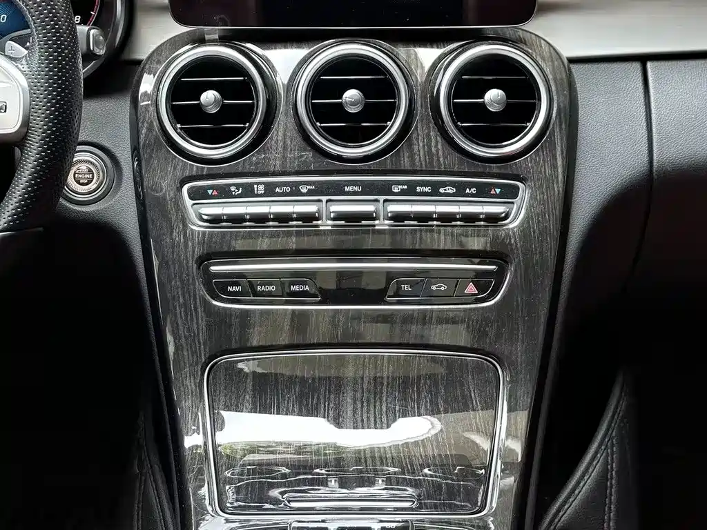 Mercedes-Benz C-Class 2020 — фото 13